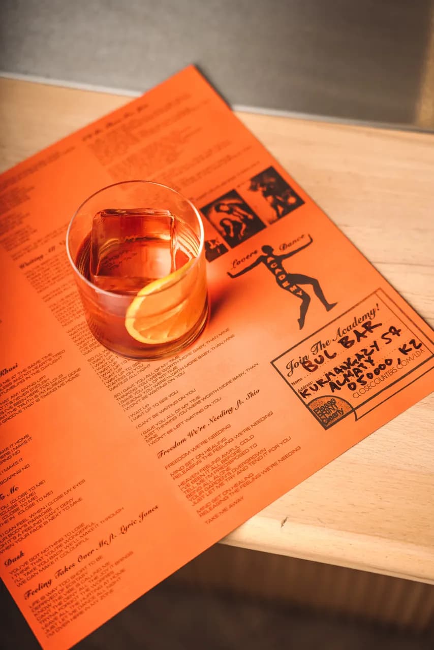 Old fashioned resting on the BUL BAR menu